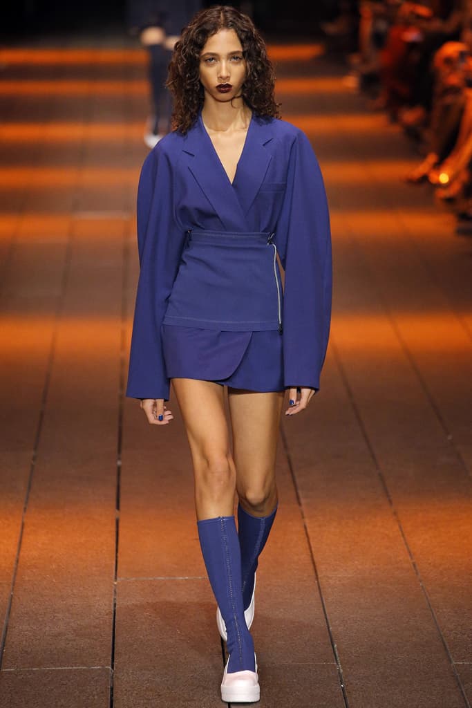 DKNY NYFW 2017 Spring Summer