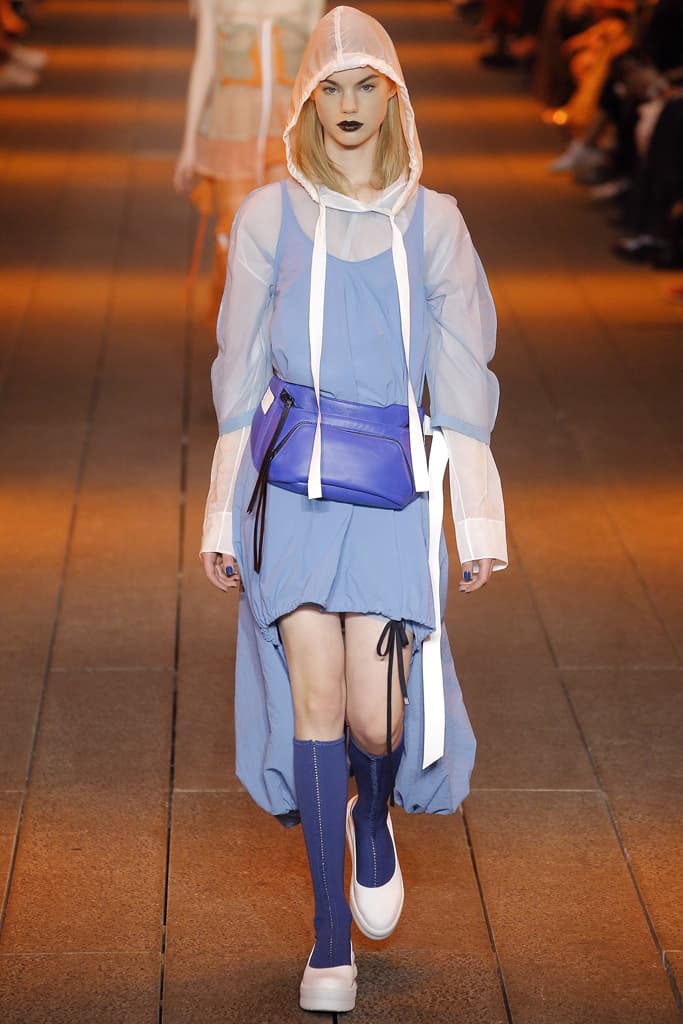 DKNY NYFW 2017 Spring Summer