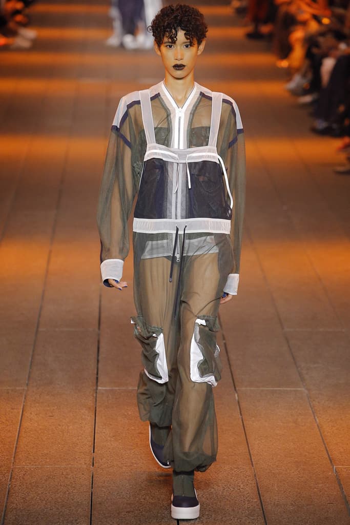 DKNY NYFW 2017 Spring Summer