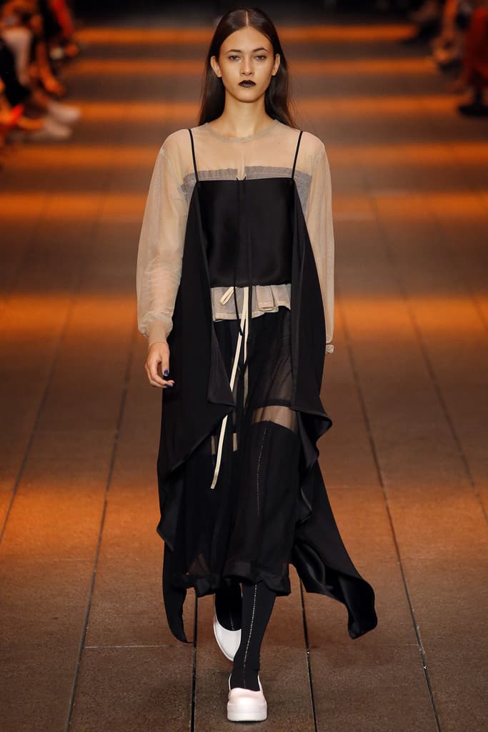 DKNY NYFW 2017 Spring Summer