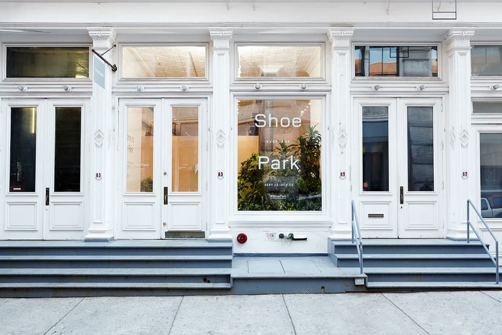 everlane shoe park nyc new york city urban oasis pop up glossier balm dotcom blue bottle coffee