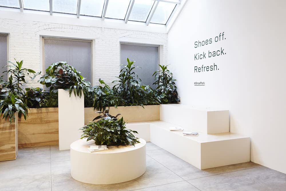 everlane shoe park nyc new york city urban oasis pop up glossier balm dotcom blue bottle coffee