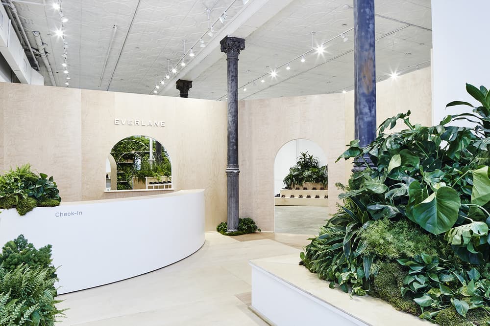 everlane shoe park nyc new york city urban oasis pop up glossier balm dotcom blue bottle coffee
