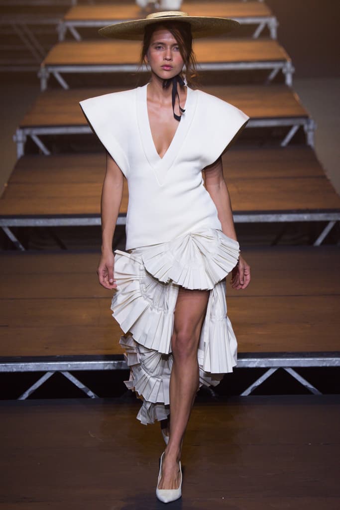 Jacquemus Paris Fashion Week 2017 Spring Summer