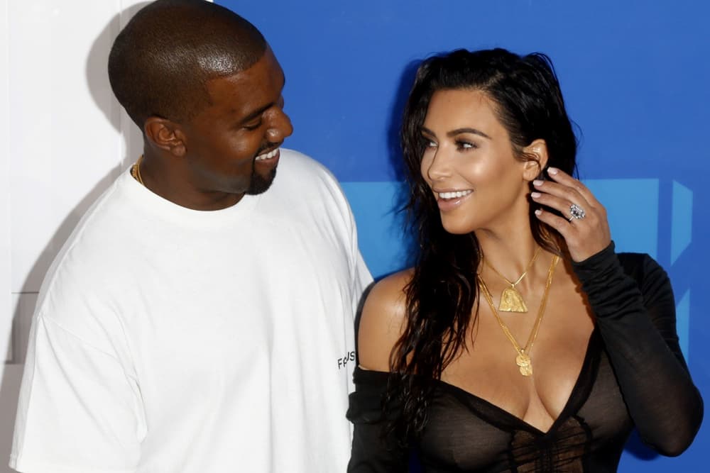 Kim Kardashian Kanye West MTV VMA 2016