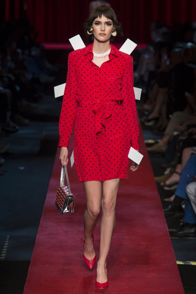 Moschino Milan Fashion Week 2017 Spring Summer