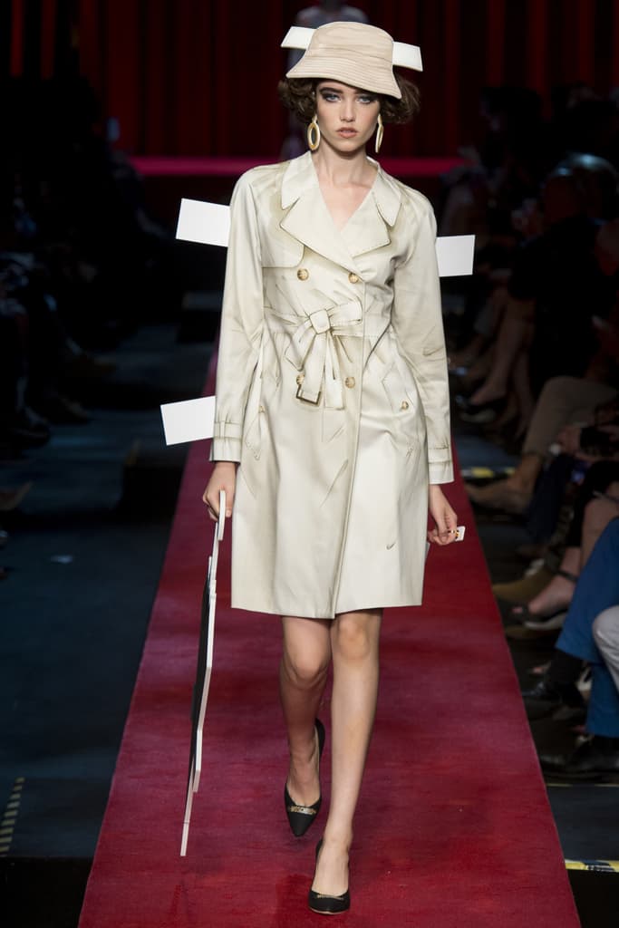 Moschino Milan Fashion Week 2017 Spring Summer