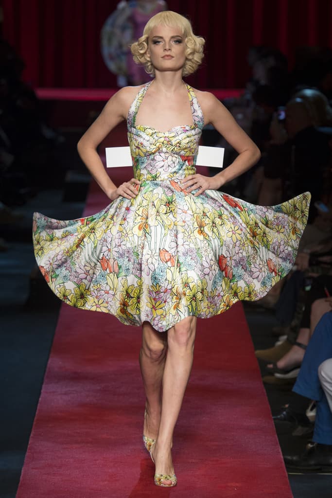 Moschino Milan Fashion Week 2017 Spring Summer