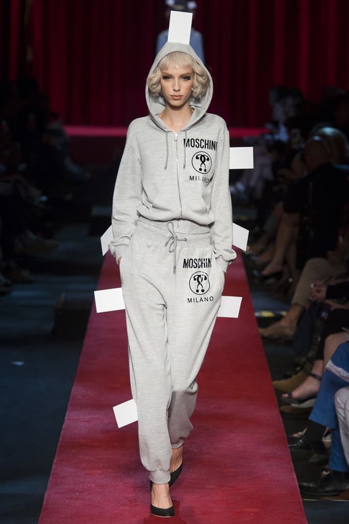 Moschino Milan Fashion Week 2017 Spring Summer