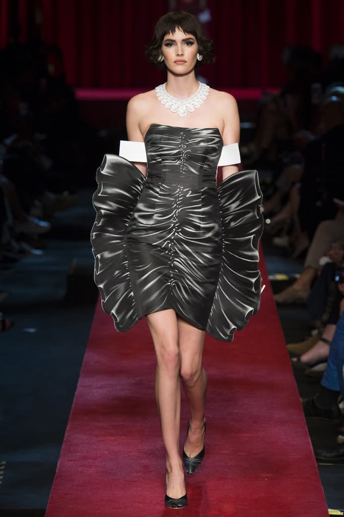 Moschino Milan Fashion Week 2017 Spring Summer