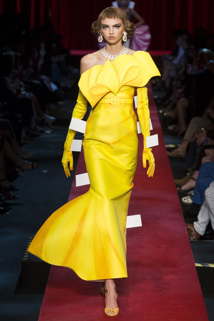 Moschino Milan Fashion Week 2017 Spring Summer