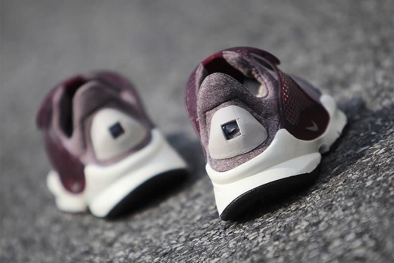 Nike Sock Dart Maroon Grey