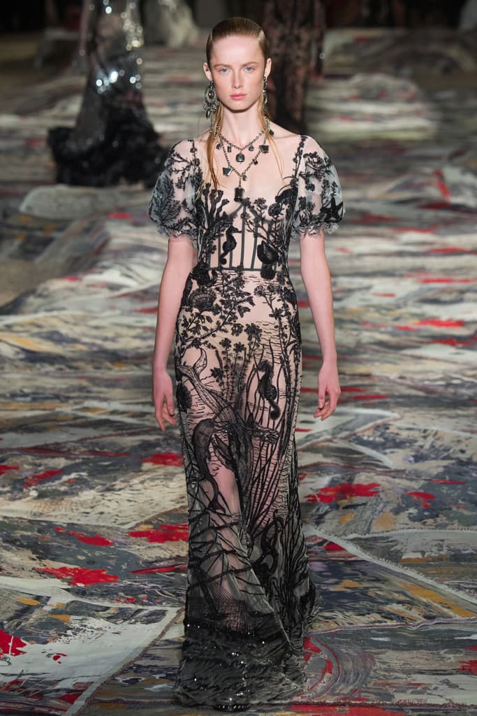 Alexander McQueen Paris Fashion Week 2017 Spring Summer