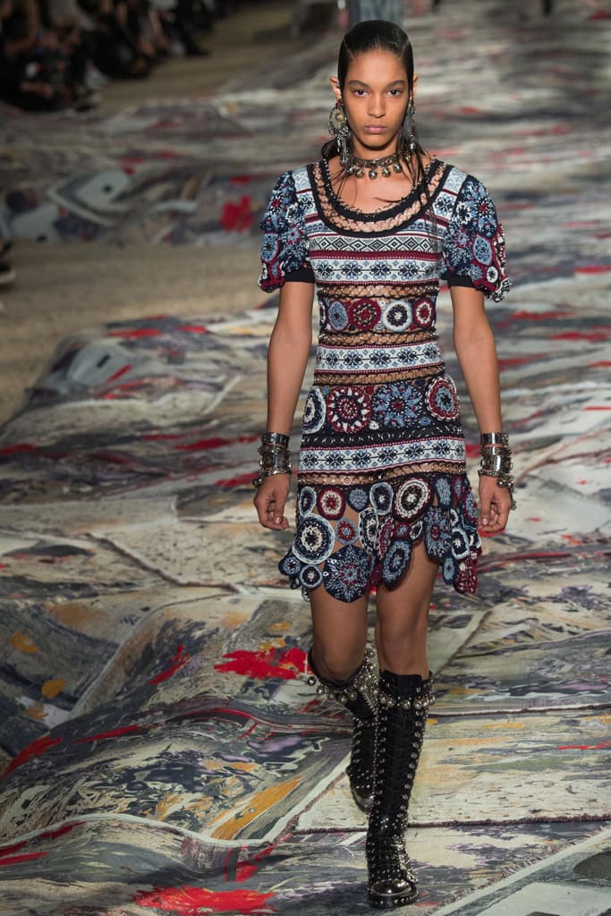 Alexander McQueen Paris Fashion Week 2017 Spring Summer