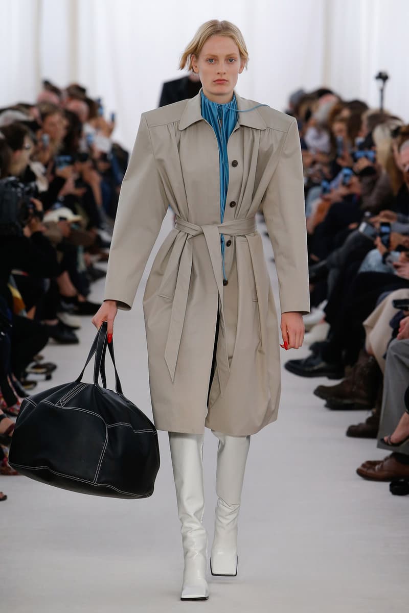 demna gvasalia balenciaga paris fashion week runway spring summer 2017