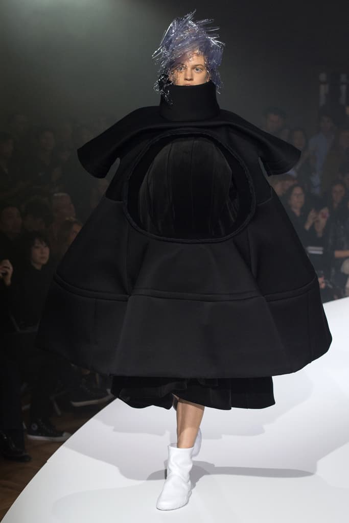 COMME des GARCONS Paris Fashion Week 2017 Spring Summer