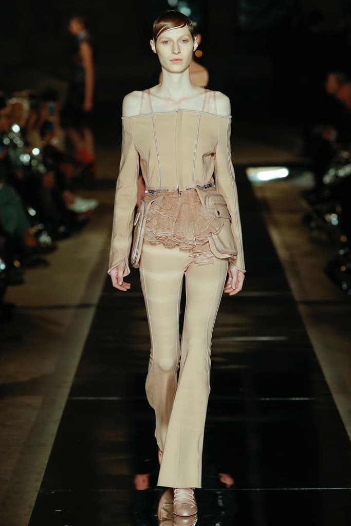 Givenchy Riccardo Tisci Paris Fashion Week 2017 Spring Summer