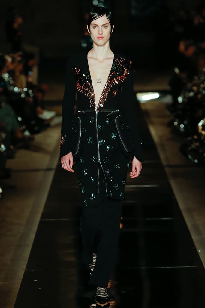 Givenchy Riccardo Tisci Paris Fashion Week 2017 Spring Summer