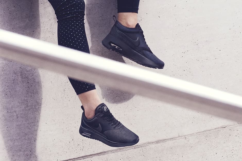 Nike Beautiful x Power Triple Black Jacquard Collection Iza Goulart