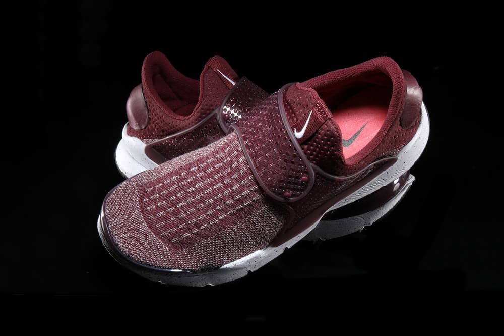nike sock dart se premium heathered mesh night maroon