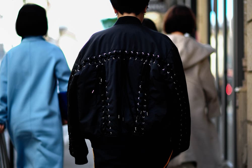 streetsnaps paris fashion week off white vetements a cold wall paccbet balenciaga burberry gucci