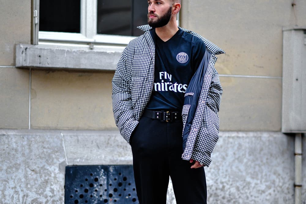 streetsnaps paris fashion week off white vetements a cold wall paccbet balenciaga burberry gucci