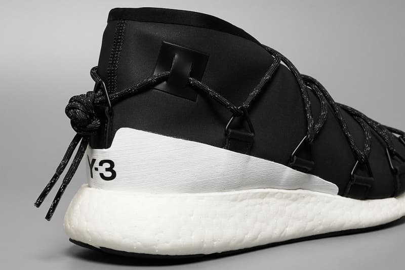 Y-3 Cross Lace Run BOOST Sneaker Yohji Yamamoto