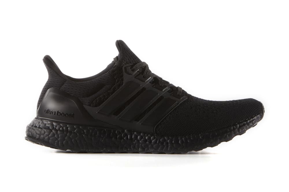 adidas UltraBOOST Triple Black