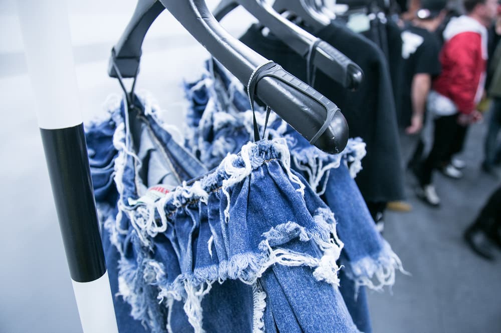 OFF-WHITE Maxfield Pop-Up Shop