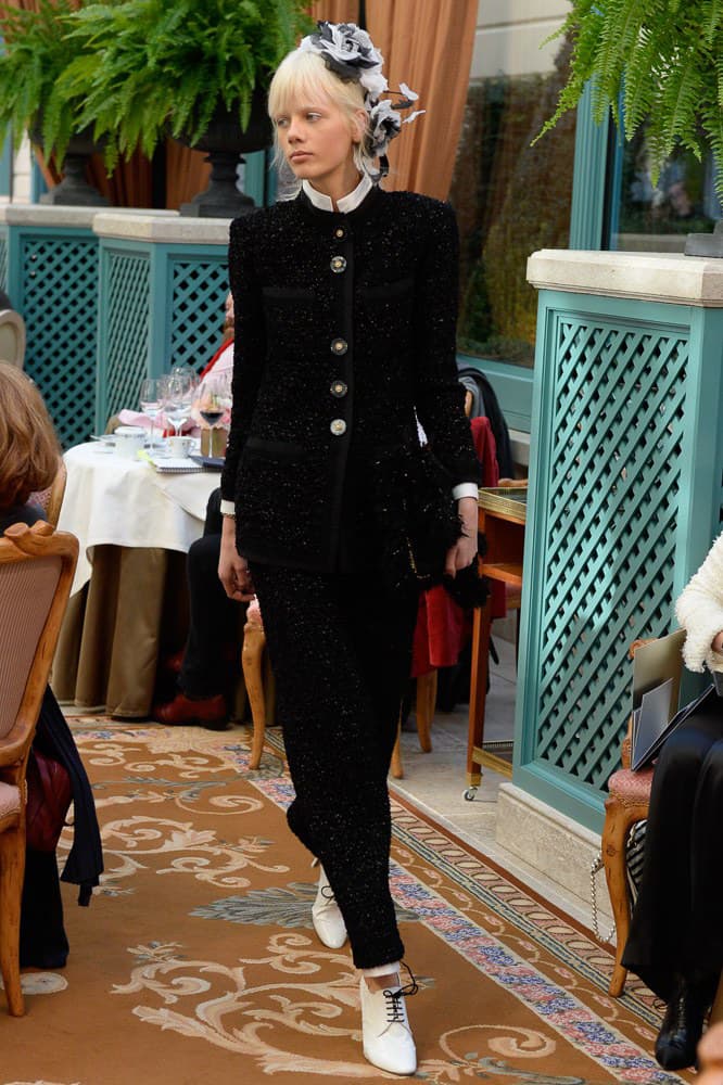 Chanel 2017 Pre Fall Runway