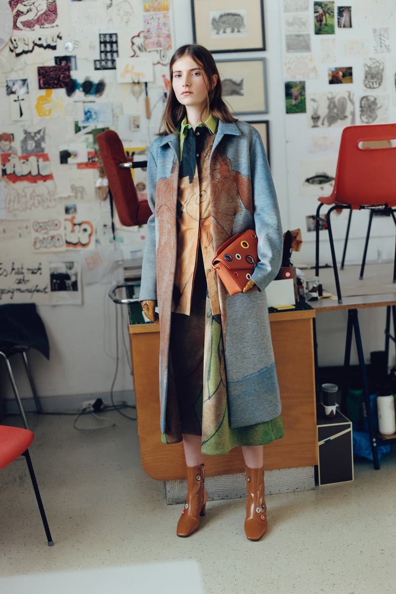 christopher kane 2017 prefall collection lookbook crocs