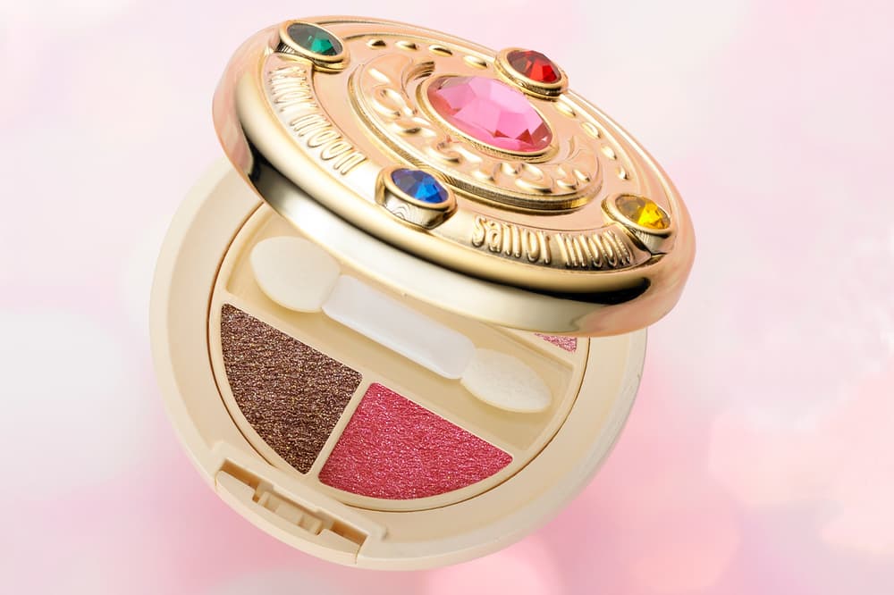 Sailor Moon Eyeshadow Palette Compact Creer Beaute