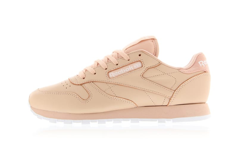 reebok nude sneakers