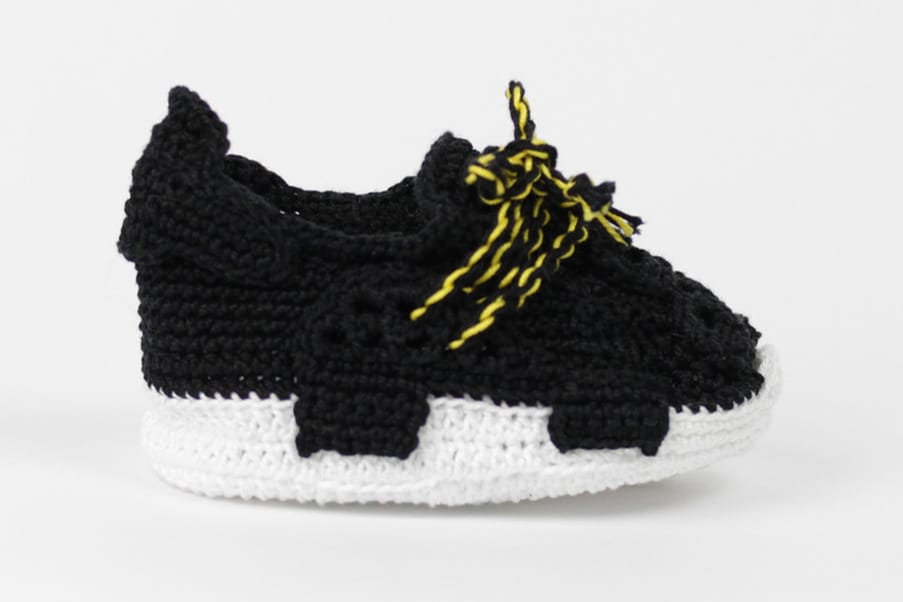 knitted yeezy baby shoes