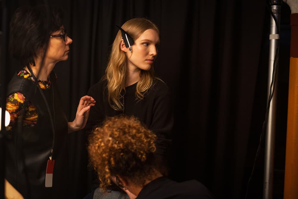 backstage bts gigi hadid tommy hilfiger tommyland bella