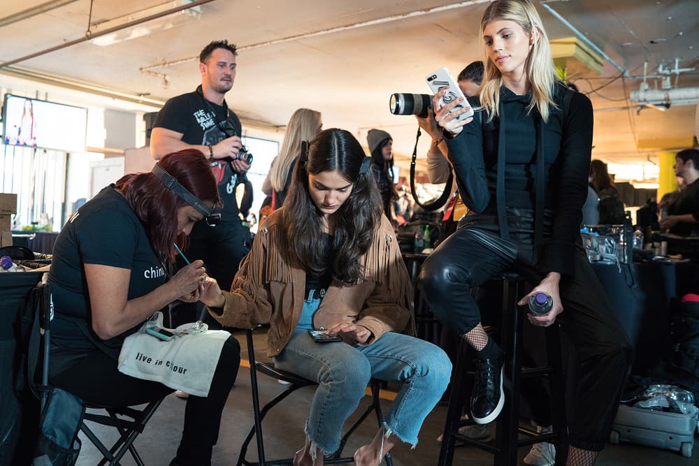 backstage bts gigi hadid tommy hilfiger tommyland bella