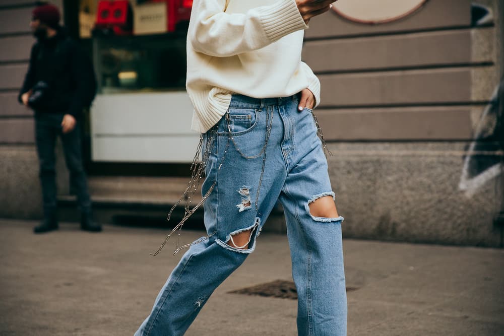 Milan Fashion Week 2017 Street Style Gigi Hadid Hari Nef