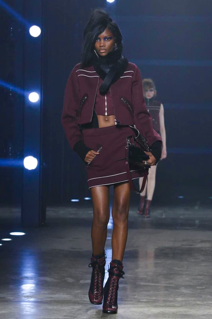 Versus Versace Bella Gigi Hadid 2017 Fall London