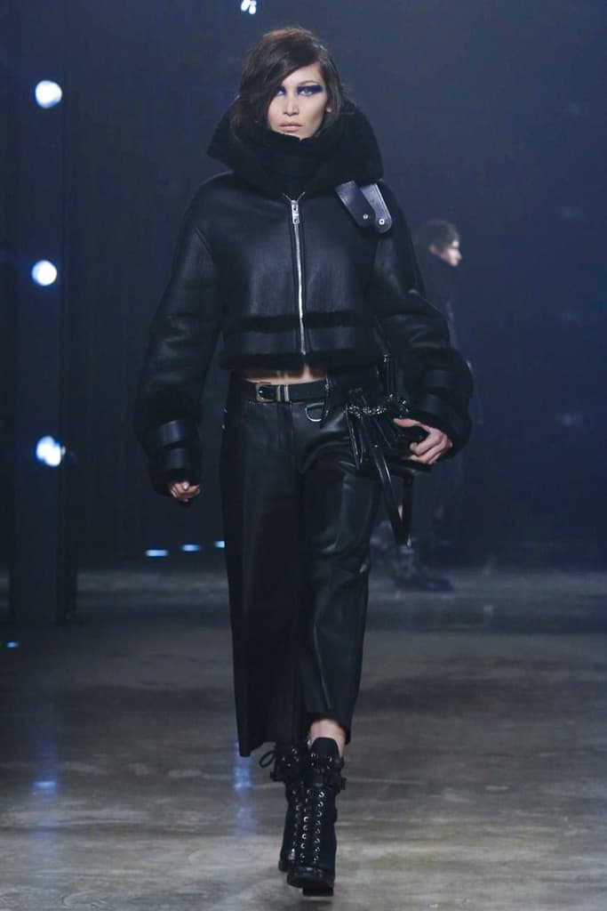 Versus Versace Bella Gigi Hadid 2017 Fall London