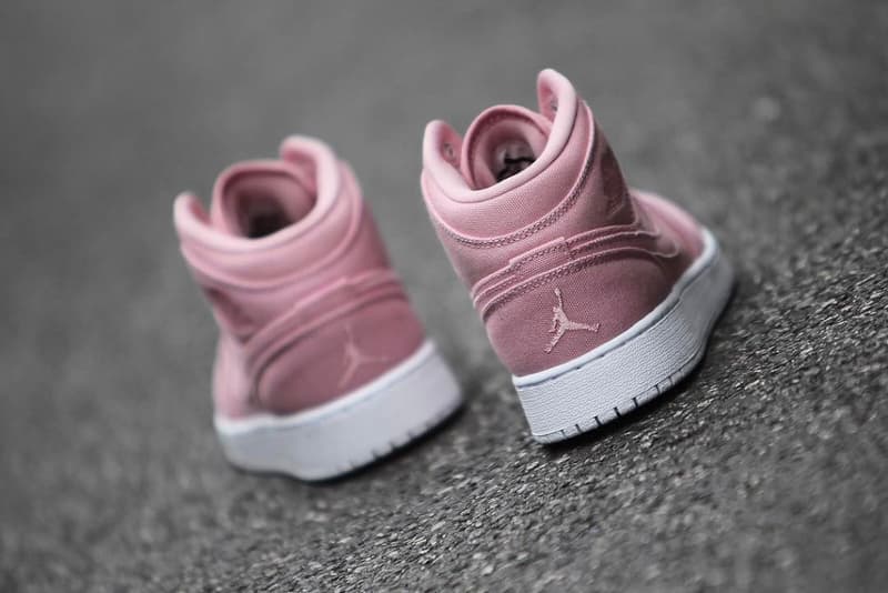 Air Jordan 1 Mid Nike Pastel Pink