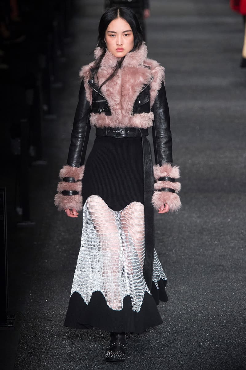 Alexander McQueen 2017 Fall Winter Collection