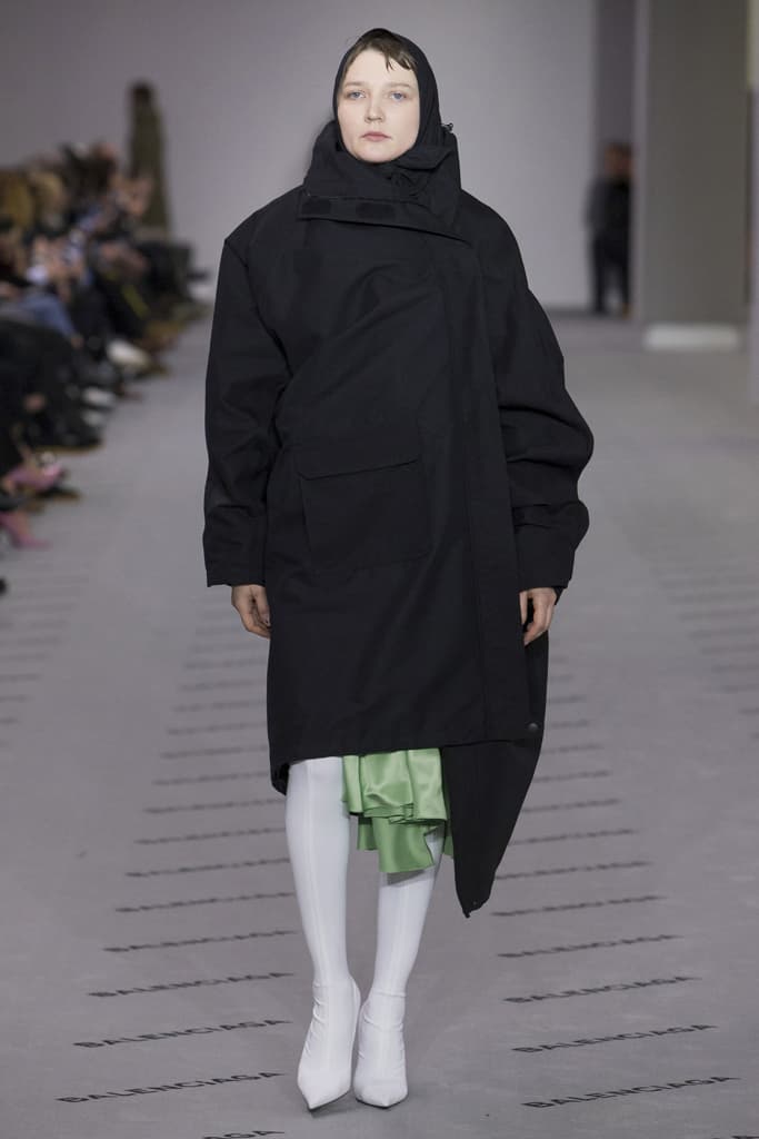 Balenciaga 2017 Fall Winter Paris Fashion Week Demna Gvasalia