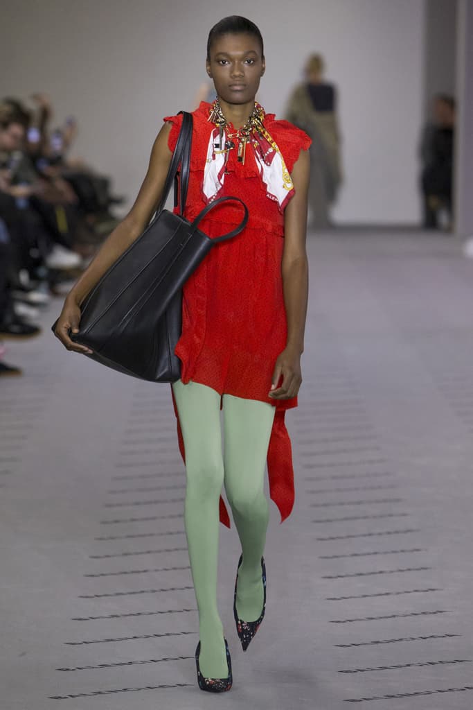 Balenciaga 2017 Fall Winter Paris Fashion Week Demna Gvasalia