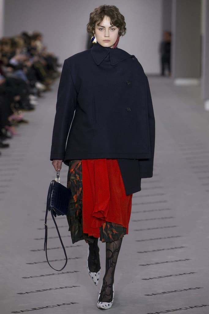 Balenciaga 2017 Fall Winter Paris Fashion Week Demna Gvasalia