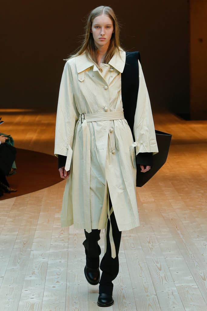 Céline 2017 Fall Winter Paris Fashion Week Phoebe Philo