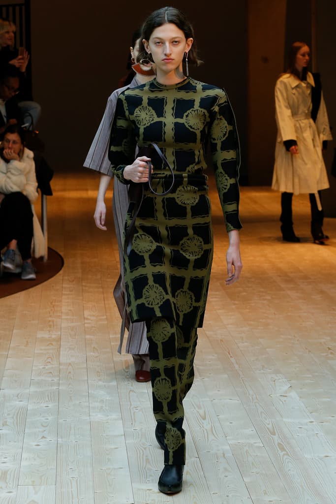 Céline 2017 Fall Winter Paris Fashion Week Phoebe Philo