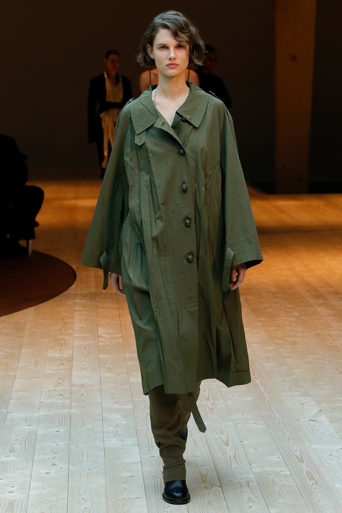 Céline 2017 Fall Winter Paris Fashion Week Phoebe Philo