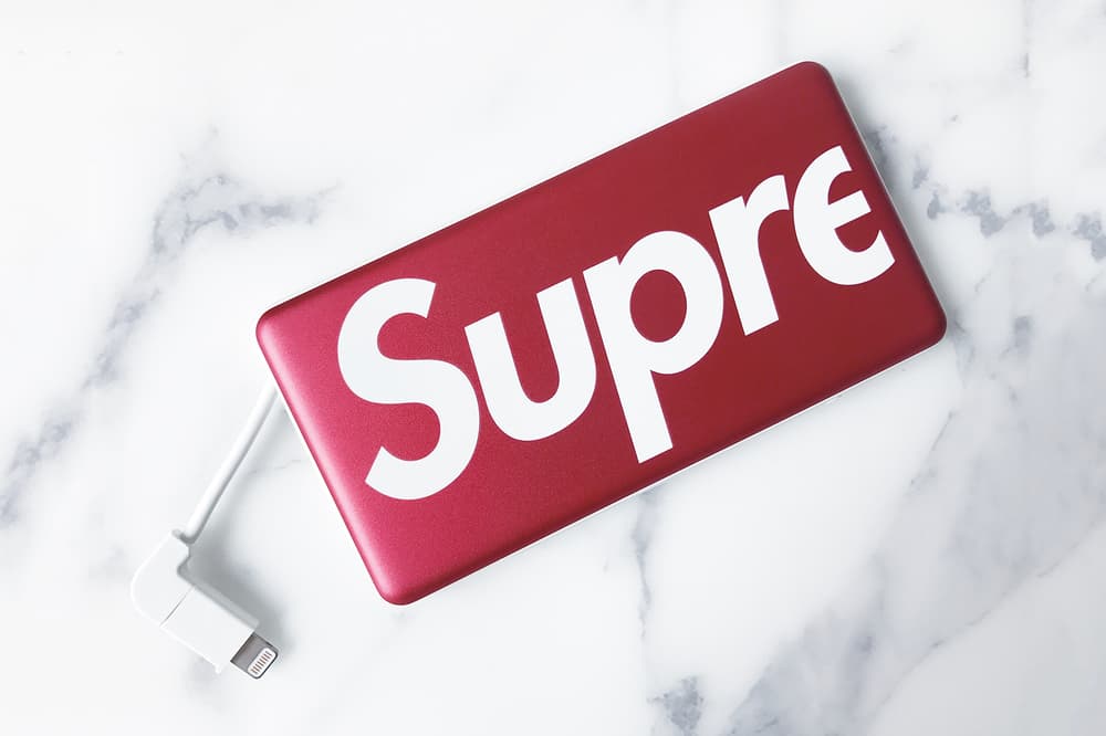 Editor's Pick Supreme x mophie Powerstation Plus Mini