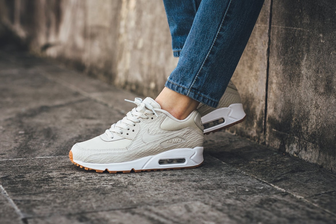 شيوعية غرزة نية حسنة رسوم الدخول تدريجيا تجاوز Nike Air Max 90 Premium Light Bone Musselburghartclub Com شيوعية غرزة نية حسنة رسوم الدخول تدريجيا تجاوز Nike Air Max 90 Premium Light Bone Musselburghartclub Com