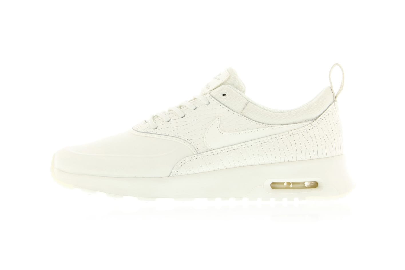 how to clean nike air max thea